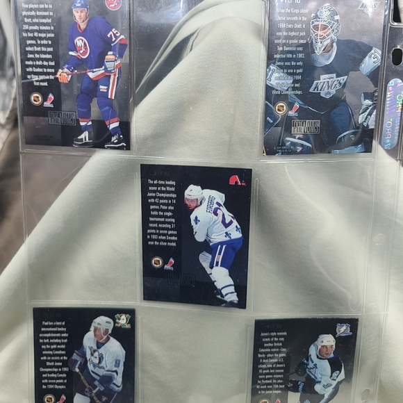 1994 Leaf Hockey Phenoms Complete Set Kariya Forsberg 1-10 NHL Cards - Picture 2 of 4